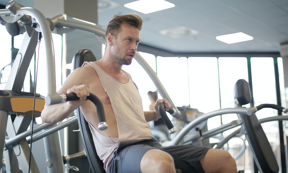 How to Get Rid of Puffy Nipples in Men Using Esteem Apparel