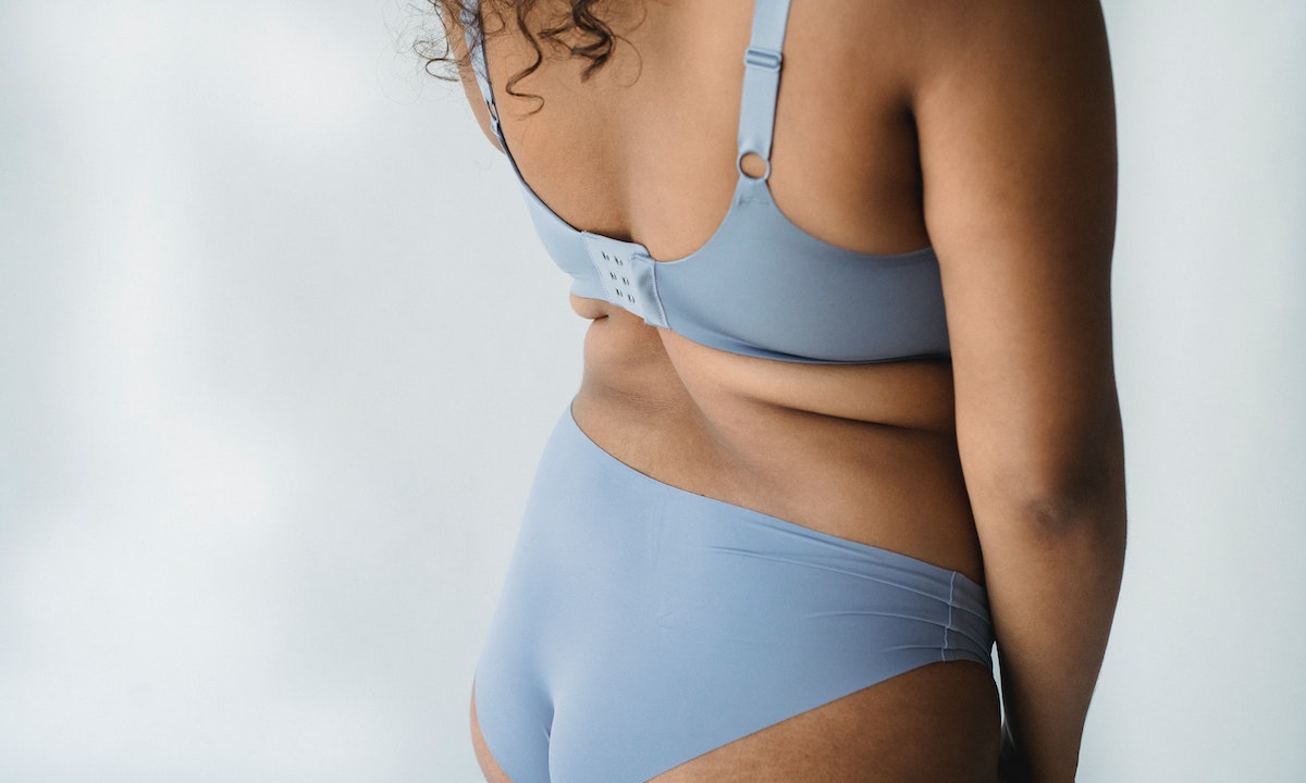 The Best Body Shaper for Women : Esteem Apparel's Guide